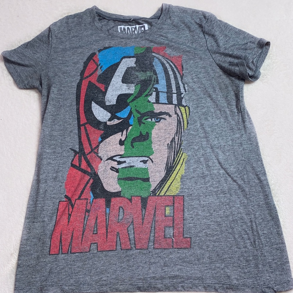 Marvel grey short sleeve shirt